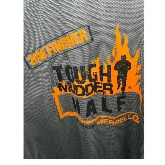 Mens size M Merrell “Tough Mudder “ 2016 Half Finisher Dry-Fit Shirt - Picture 2 of 7